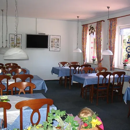 Janssen בית הארחה